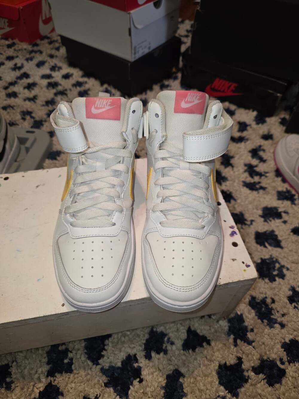 Nike Court Borough Mid 2 Size 6.5Y White Topaz Gold Pink Sneakers